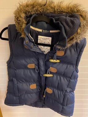 Tokyo Laundry Y2K Navy Puffer Vest Faux Fur Hood Toggle Size L